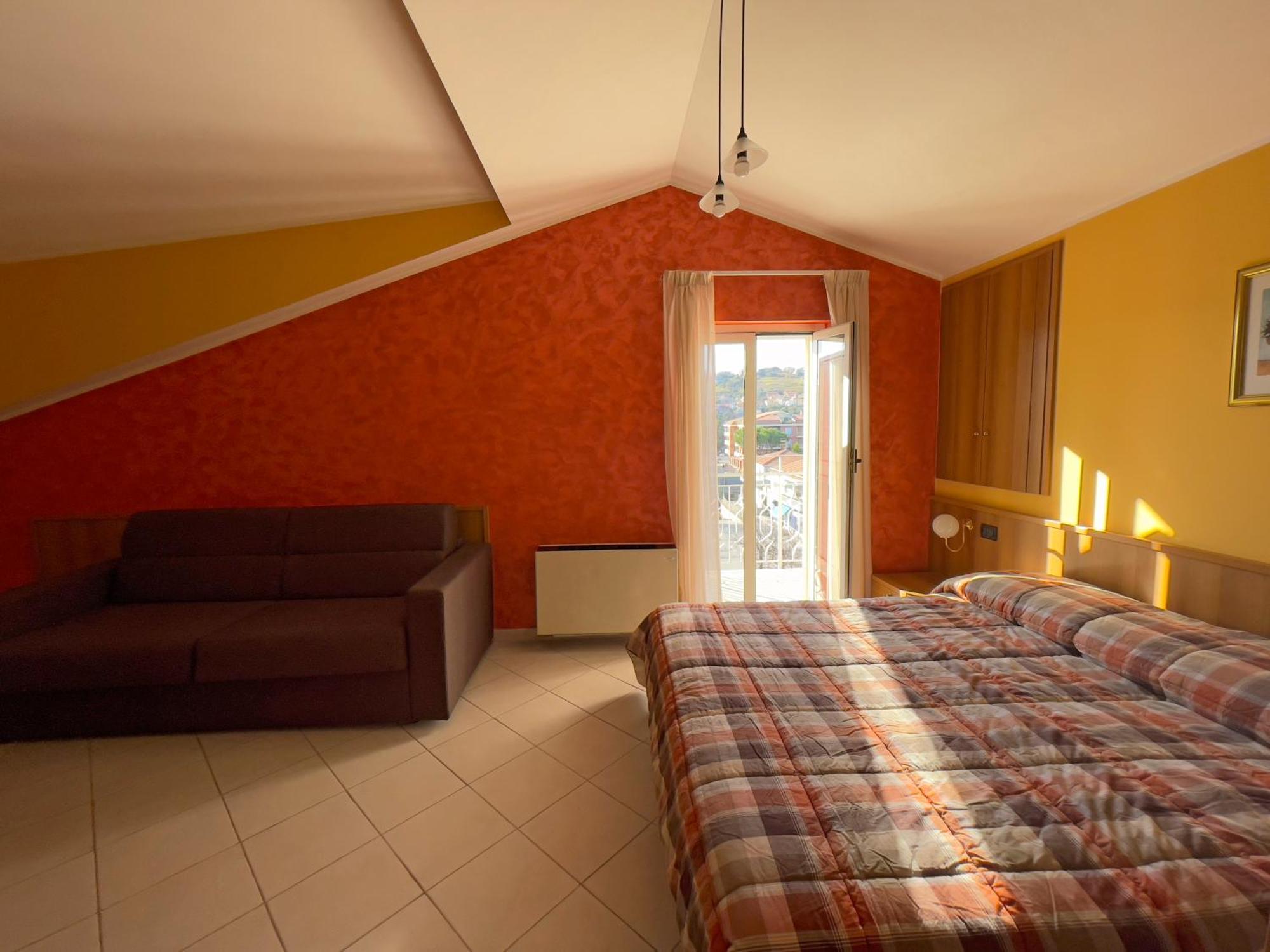 Hotel La Lanterna Silvi Marina Esterno foto